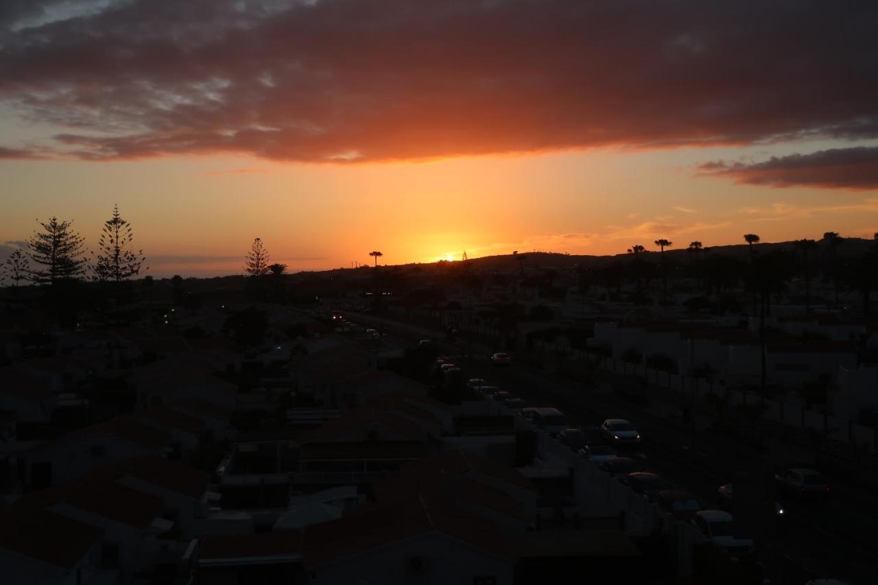 Sunny Tanife By Yumbo Playa del Inglés